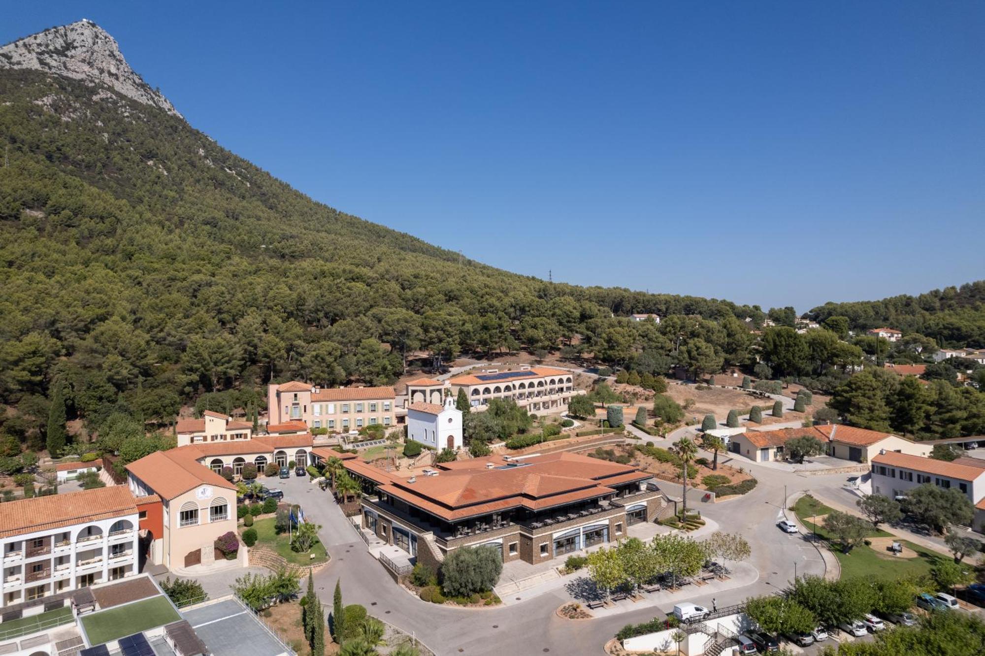 Hotel Domaine Des Gueules Cassees La Valette-du-Var Zewnętrze zdjęcie