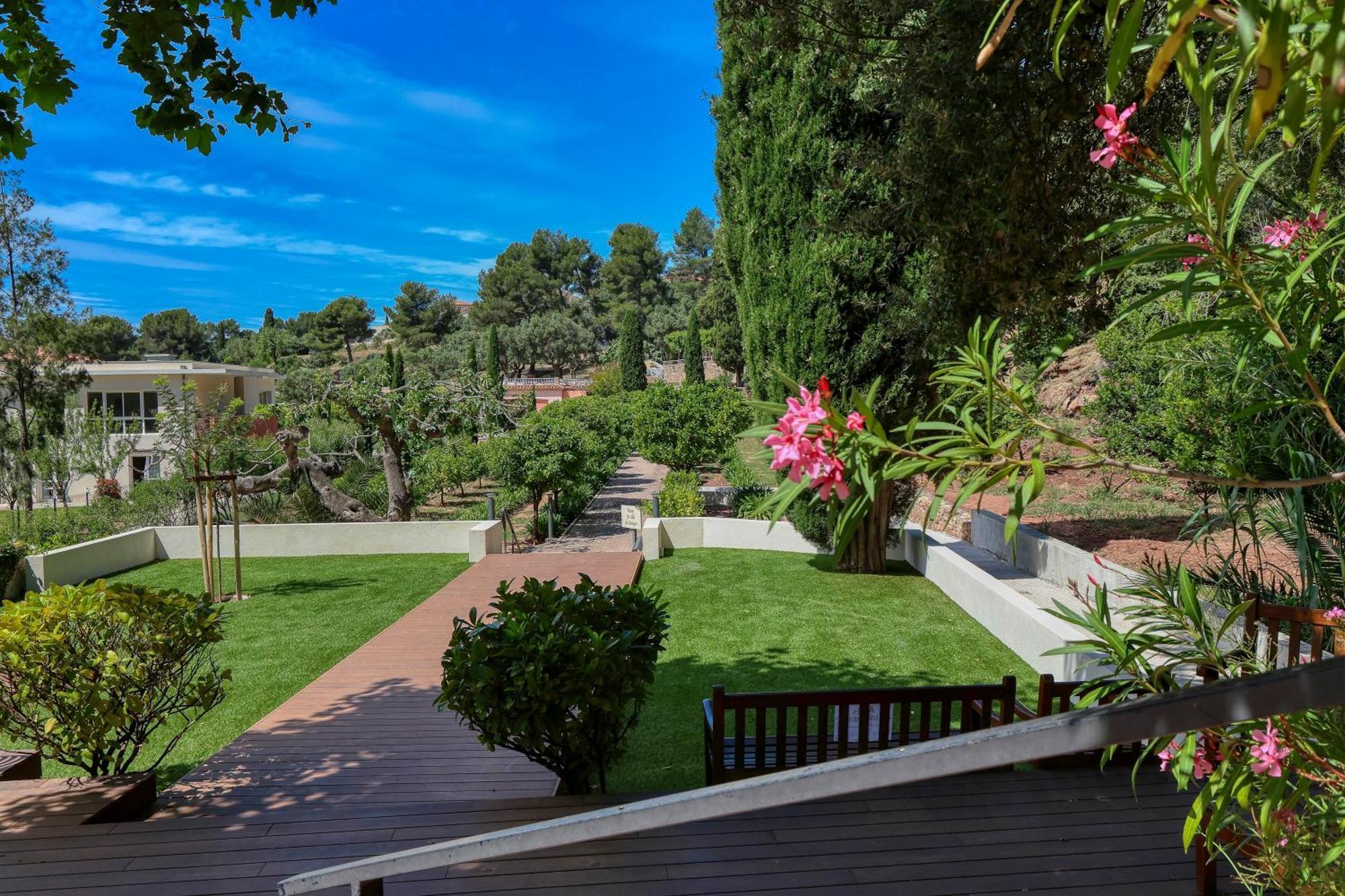 Hotel Domaine Des Gueules Cassees La Valette-du-Var Zewnętrze zdjęcie